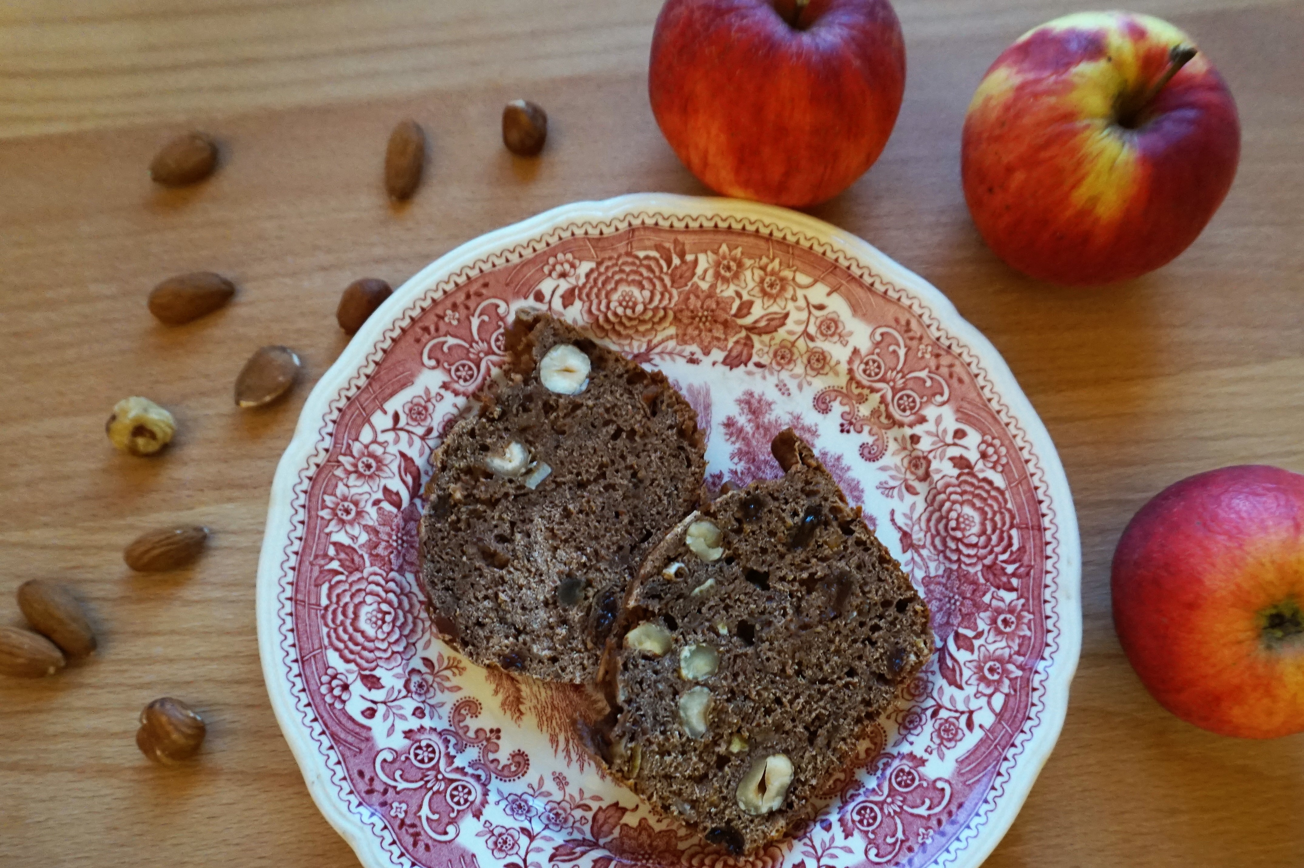 Adventliches Apfelbrot